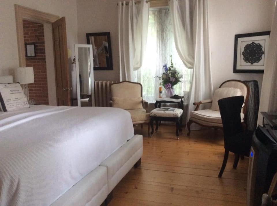 Île de Garde B&B Sherbrooke Exterior foto
